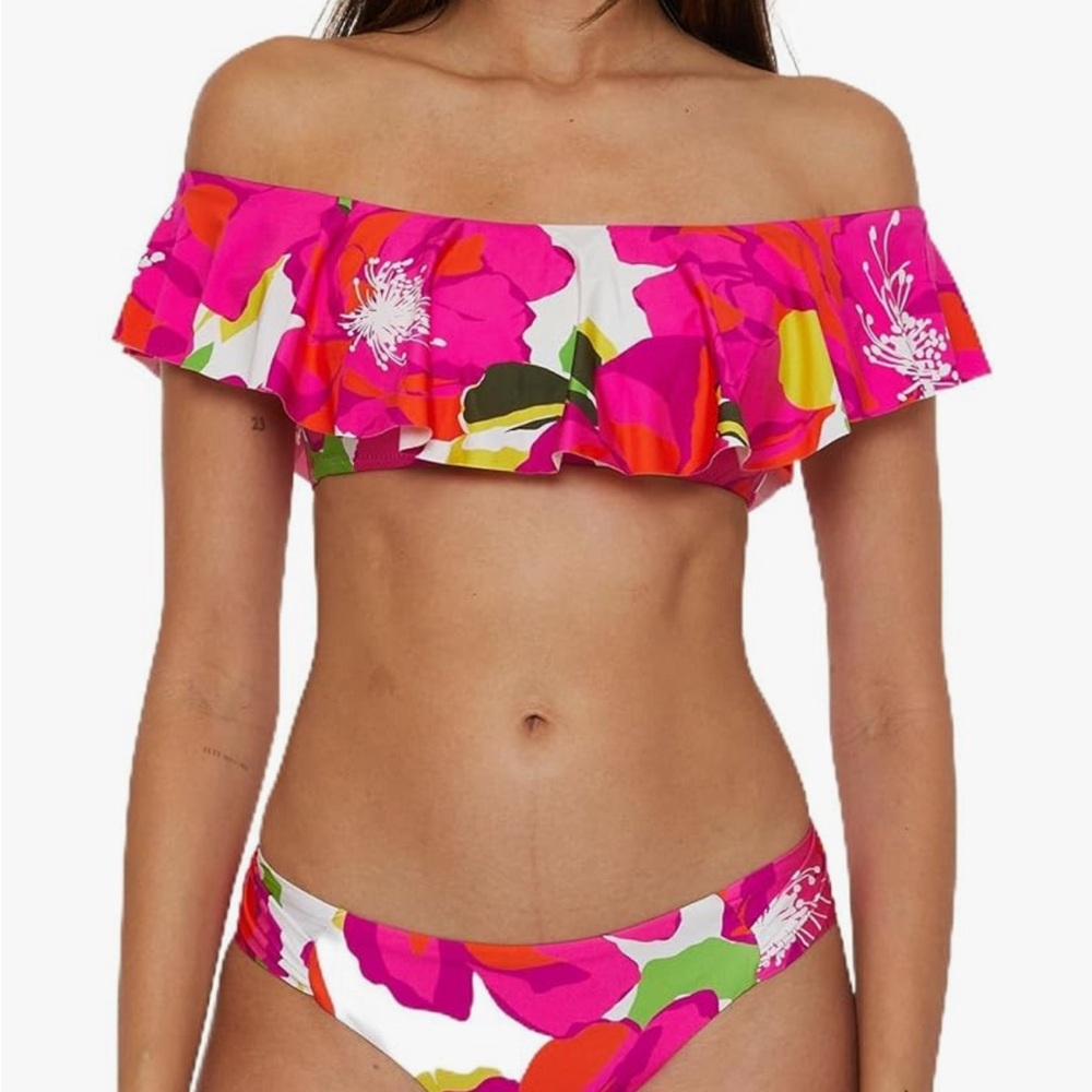Vibrant Ruffled Bikini Top - Picture 5 of 5